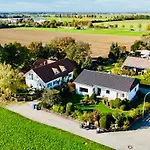 Semesterbostad Charmantes Luise Im Allgaeu Germaringen